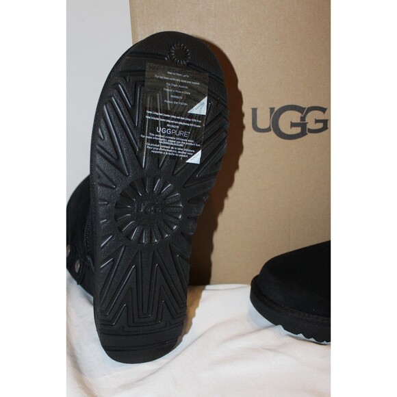 NIB UGG Women's Classic Short Marciella Button Suede Shearling Boots Black SZ 9 - Picture 5 of 5